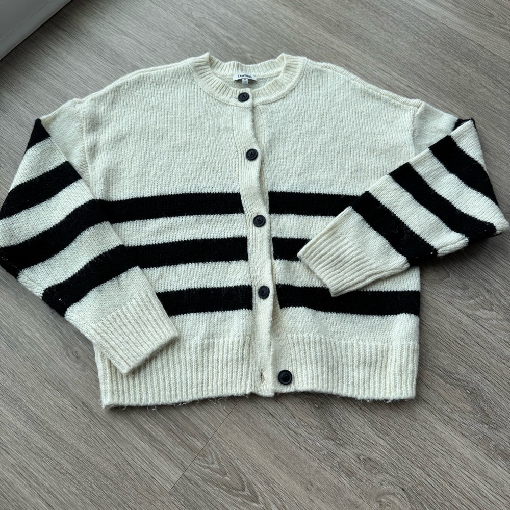 Darling striped cream/black cardigan